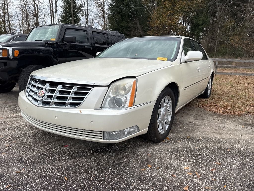 2008 Cadillac DTS Base