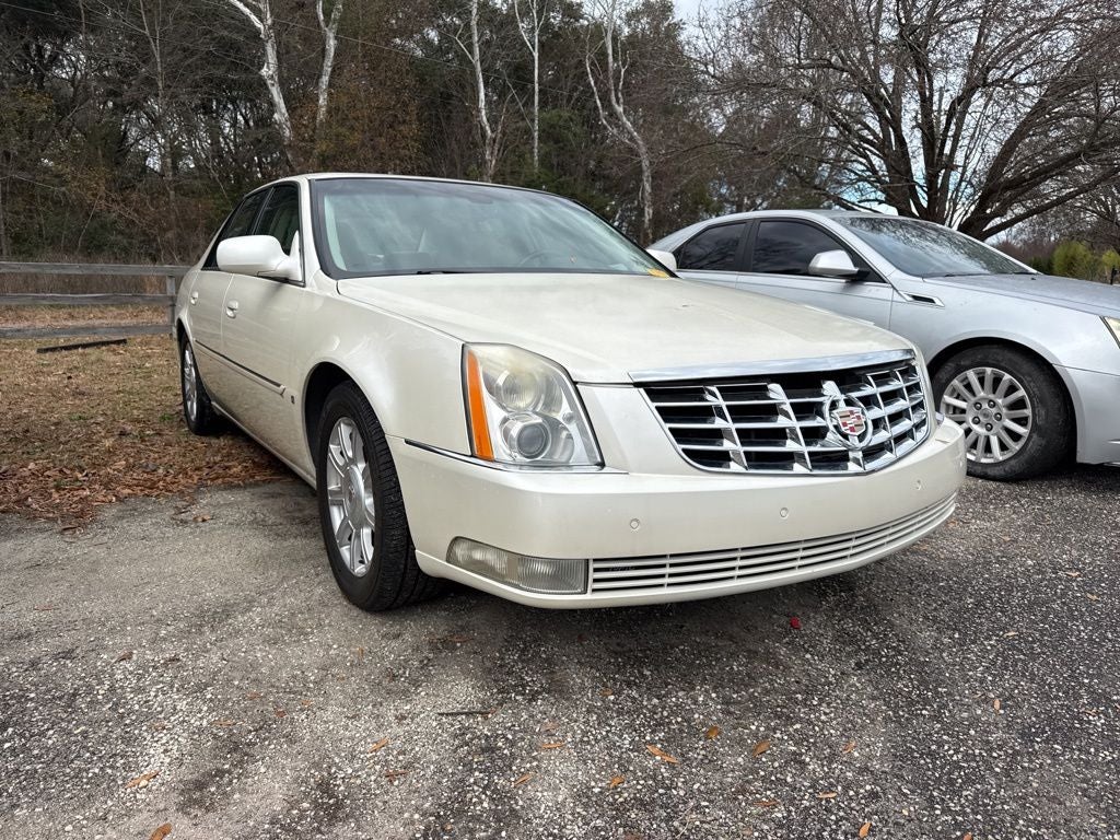2008 Cadillac DTS Base