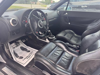 2001 Audi TT Base FrontTrak
